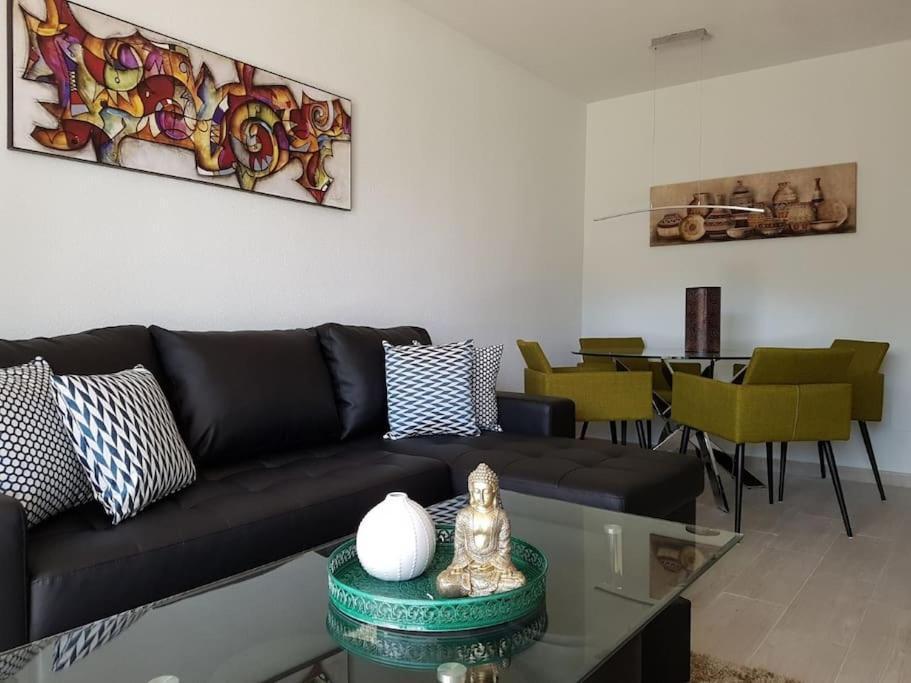 Beautiful Apartment In La Carihuela, Torremolinos Luaran gambar